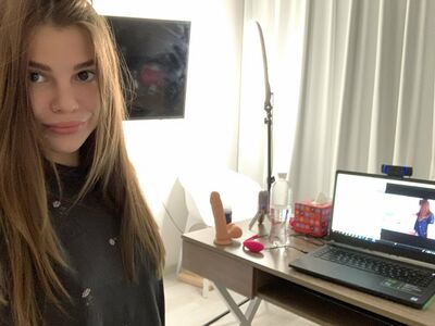 Ani Butler Nude Photos photo 21