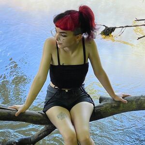 Ultraviolet Darling Nude Photos photo 23