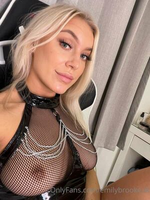 Emily Brooke Nude Photos photo 42