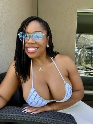 Badassmommy Nude Photos photo 16