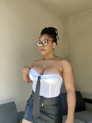 Badassmommy Nude Photos photo 17