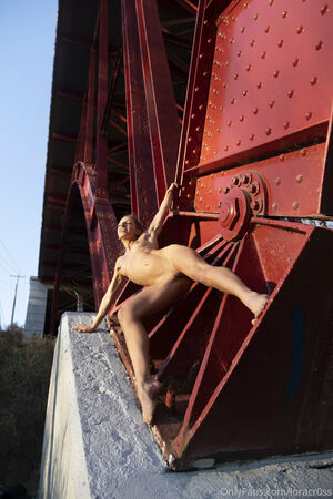 LoraCr0ss Nude Photos photo 55
