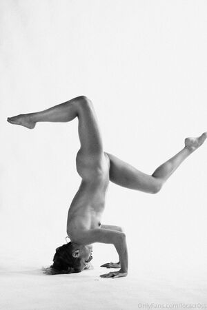 LoraCr0ss Nude Photos photo 91