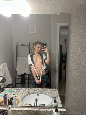 Realkatelynx Nude Photos photo 75