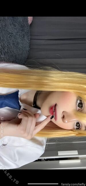 Liefly Nude Photos photo 11