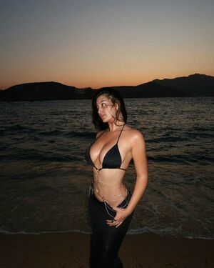 Sassy Pooja Nude Photos photo 3