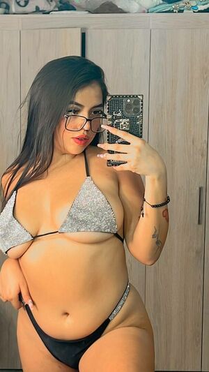 Valeria Ardila Nude Photos photo 33