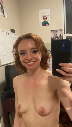 Emmyspeens Nude Photos photo 1