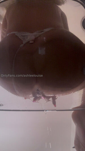 Ashleelouise Nude Photos photo 15