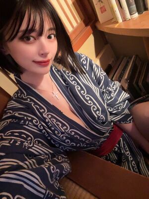 Yagirlmina Nude Photos photo 12