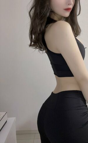 Yagirlmina Nude Photos photo 19