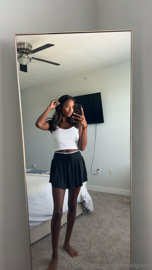 Therealgiana Nude Photos photo 9