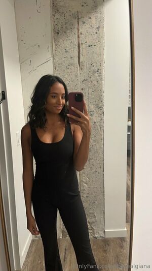 Therealgiana Nude Photos photo 17