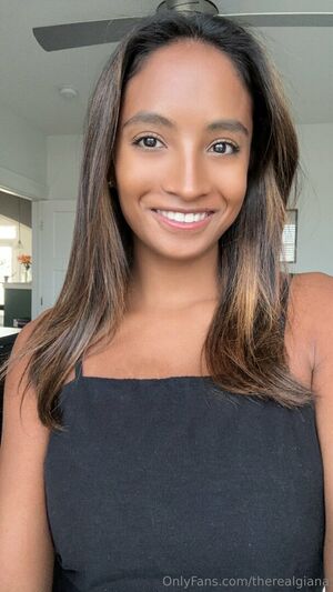 Therealgiana Nude Photos photo 37