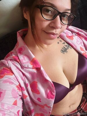 Itsaaliyahjadee Nude Photos photo 6