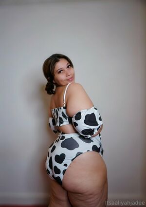 Itsaaliyahjadee Nude Photos photo 9
