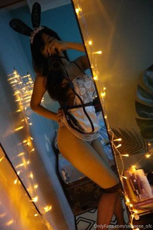 Siskaeee Nude Photos photo 22