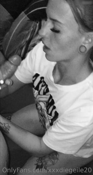 Xxxdiegeile20 Nude Photos photo 6