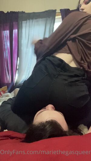 Mariethegasqueen Nude Photos photo 2