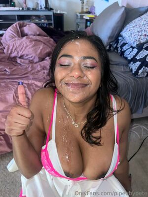 Raiblunt Nude Photos photo 29