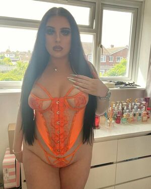 MaisieDayXO Nude Photos photo 5