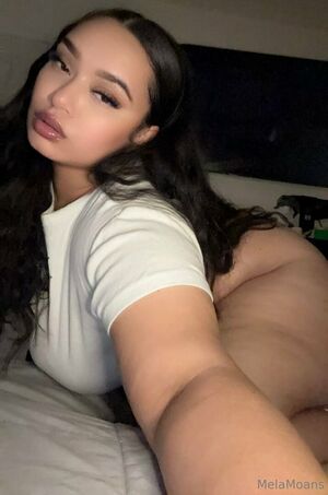 Mouthymela Nude Photos photo 32