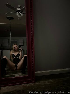 Youronlyabsinthe Nude Photos photo 72