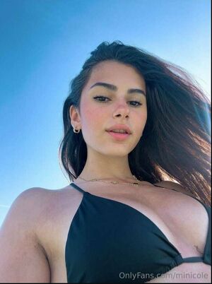 Minicole Nude Photos photo 27