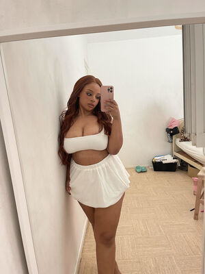 Beurettine Nude Photos photo 1