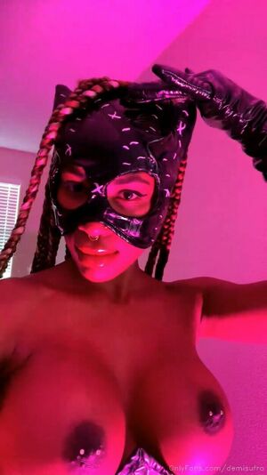 Demi Sutra Nude Photos photo 87