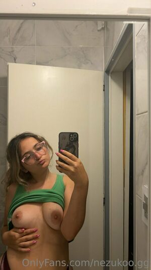 Nezukoo.Gg Nude Photos photo 7