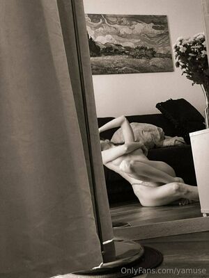 Yamuse Nude Photos photo 4