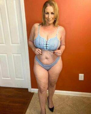 Danni Jones Nude Photos photo 92