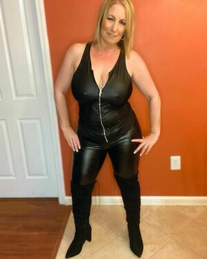 Danni Jones Nude Photos photo 108