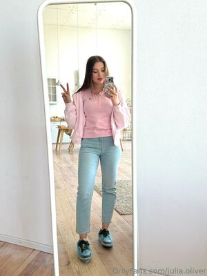 Julia.Oliver Nude Photos photo 35
