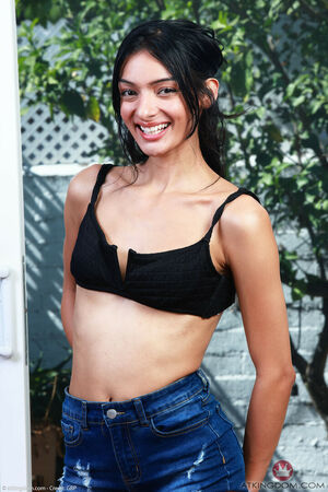 Laynee James Nude Photos photo 60