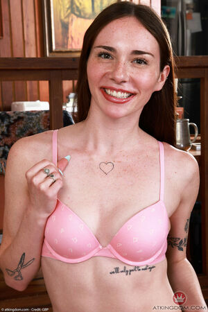 Tess Thompson Nude Photos photo 64