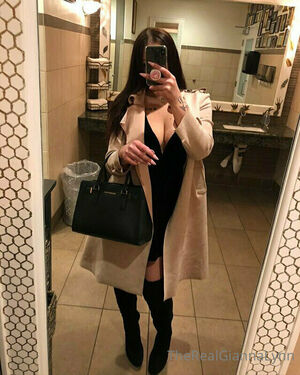 Therealgiannalynn Nude Photos photo 147