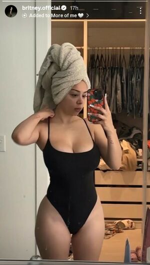 Britneyyyofficial Nude Photos photo 1