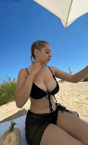 Britneyyyofficial Nude Photos photo 72