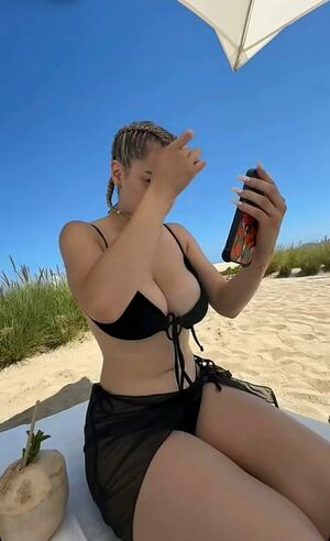 Britneyyyofficial Nude Photos photo 73