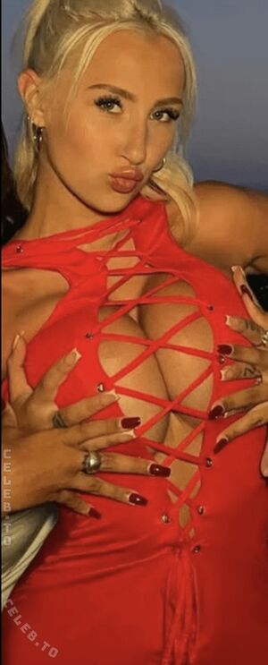 XOMorris Nude Photos photo 21