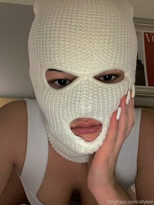 Allyken Nude Photos photo 42