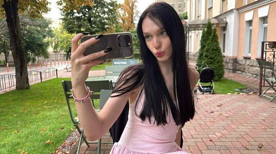 Alice Mul Nude Photos photo 18