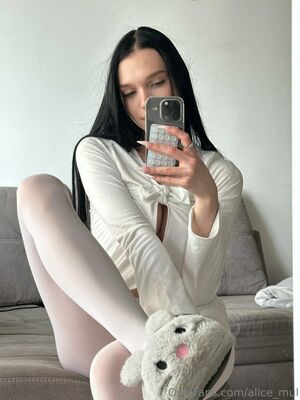 Alice Mul Nude Photos photo 43