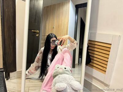 Alice Mul Nude Photos photo 75
