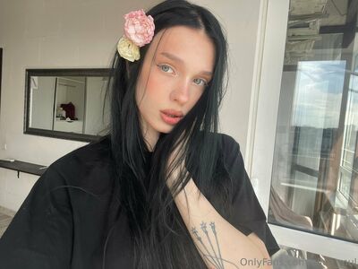 Alice Mul Nude Photos photo 87