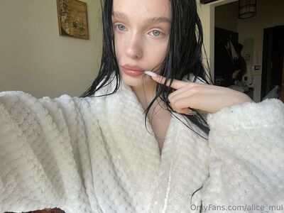 Alice Mul Nude Photos photo 123