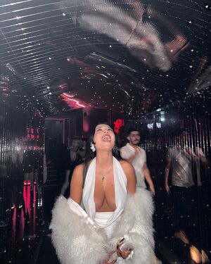 Mervetaskiin Nude Photos photo 60