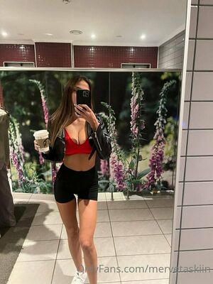 Mervetaskiin Nude Photos photo 131